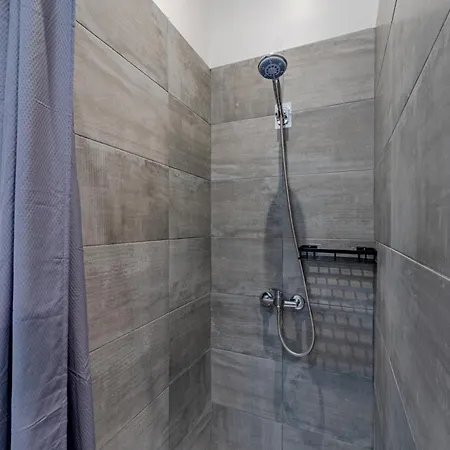 Chic Family - Neuf&moderne - Parking Wifi Centre Gare Tgv - Confort Idéal Famille - Speciale * Perpignan