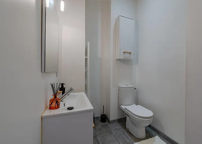 Chic Family - Neuf & Moderne - Parking Wifi Centre Gare Tgv - Confort Ideal Famille - Speciale