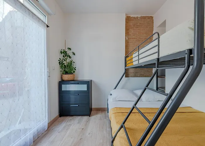 Chic Family - Neuf & Moderne - Parking Wifi Centre Gare Tgv - Confort Ideal Famille - Speciale